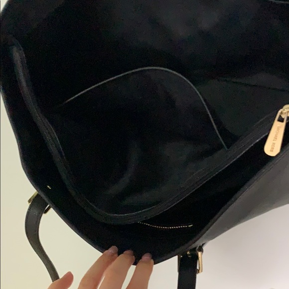 Medium size Michael Kors Jet Set travel tote - Picture 6 of 7